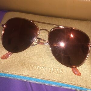 Solar Accent Woman’s Sunglasses